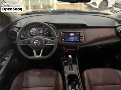 Nissan Kicks SV 3