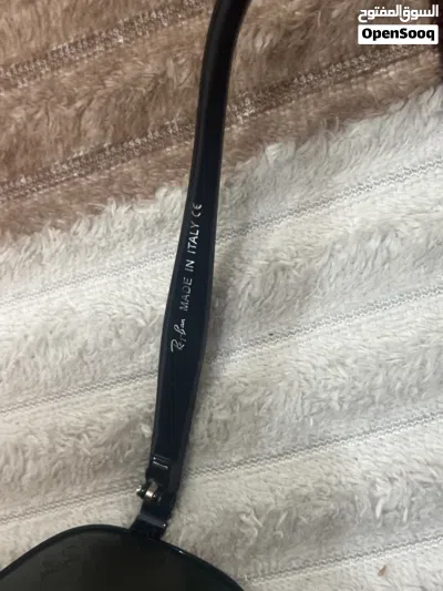 نظارة شمسية من ماركة Ray-Ban 3