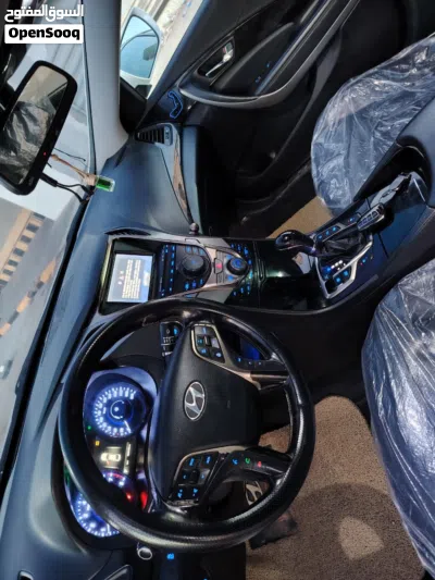 Hyundai Azera GLS 3