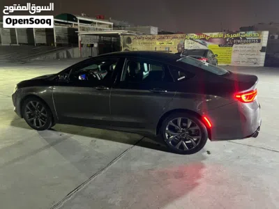 کرایسلەر 200 200S 4