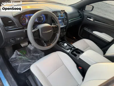 Chrysler 300 300S V6 3