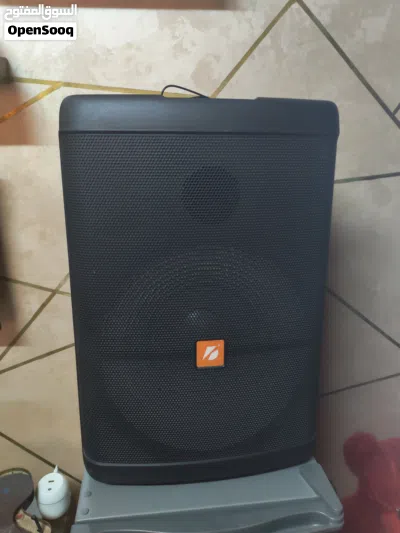 جرة غاز فاضيه و سماعه وكاله بحال جديد 3