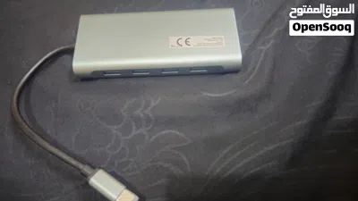للبيع مجموعة USB-C Hub جديدة بالكرتونة 3