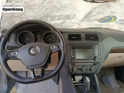 Volkswagen Jetta S 2