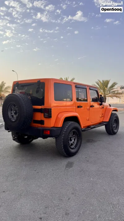Jeep Wrangler Sahara 4