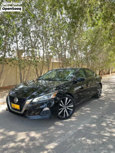 Nissan Altima SR 3
