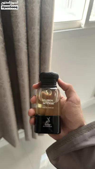 مجموعه عطور اصليه مستعمل القليل منها 2