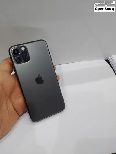 ايفون 11pro جيجا 256 2