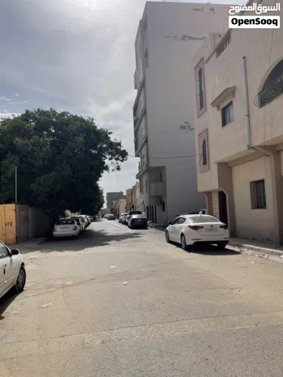 منزل ارضي ف منصوره ورق ميه ف ميه بحده بي جانب نادي ناصر يوجد بيه ملحق مفصول باب بروحه شارع واسع 4
