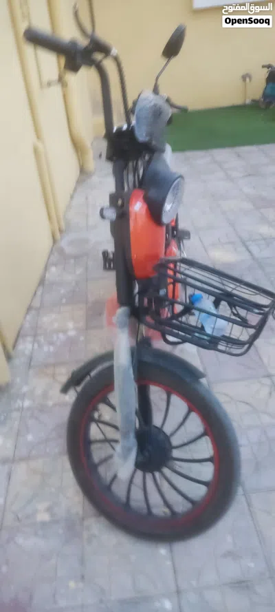للبيع دراجة كهربائية شبه جديده 4