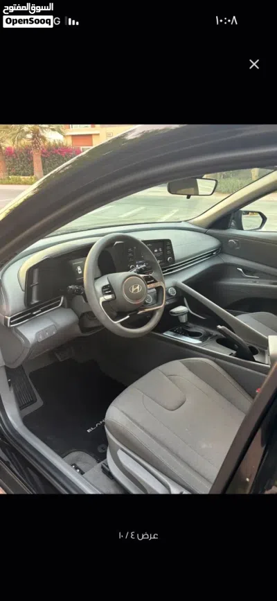 Hyundai Elantra Standard 3