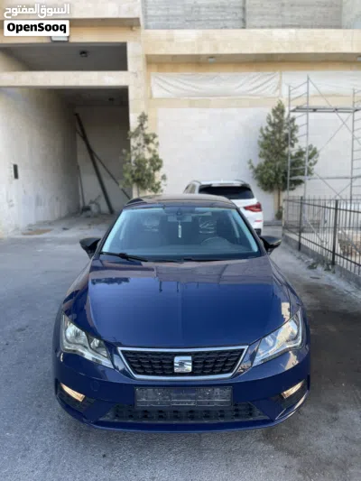 سيات ليون Standard 2