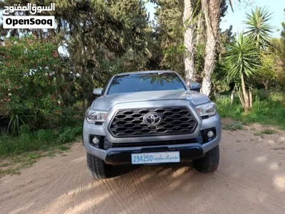 Toyota Tacoma SR5 3