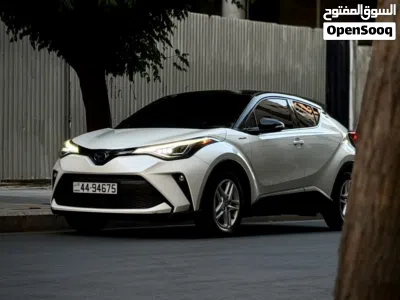 Toyota C-HR GT 3