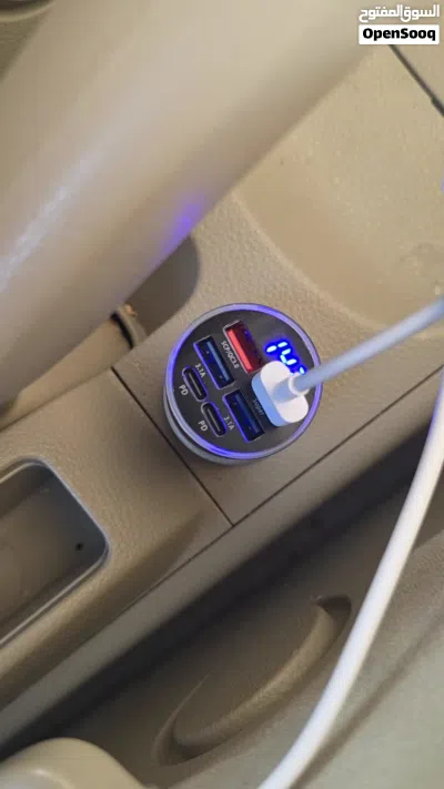 250W PD Car Charger 4