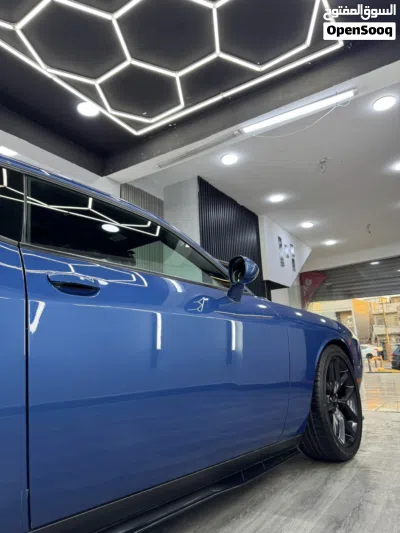 Dodge Challenger Standard 2