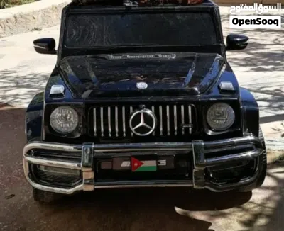 للبيع سيارة كهربائية g-class أصلية و الشكل الجديد لون اسود 4