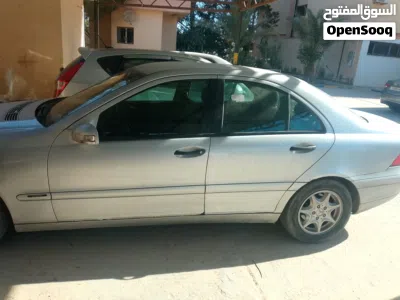 Mercedes Benz C-Class C 180 2