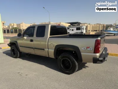Chevrolet Silverado 1500 LT 3