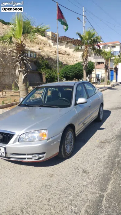Hyundai Avante Standard 2