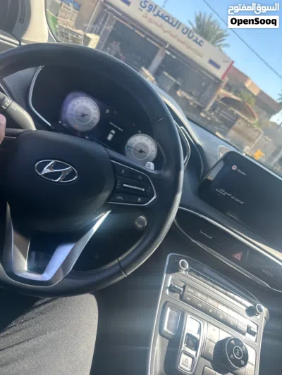 Hyundai Santa Fe SEL Premium 2