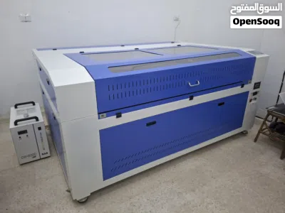 ماكينة ليزر Co2 Cnc للبيع بحالة الوكالة نظيفة جدا وممتازة عالعمل و سريعة قابل للتفاوض 2