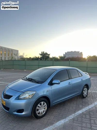Toyota Yaris Basic 3