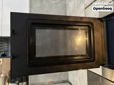 ميكروويف سامسونج 22 لتر مع شواية بحالة ممتازة Samsung Microwave 22L Grill 3