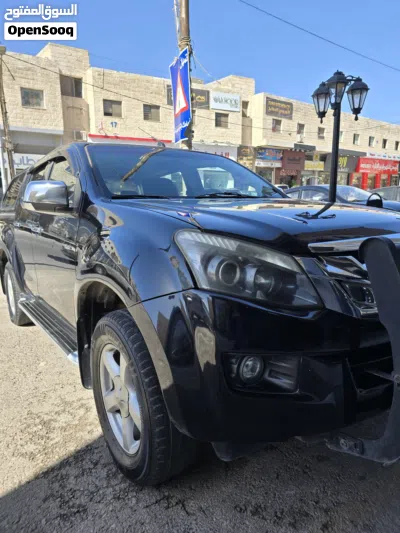 Isuzu D-Max LS 4