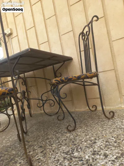 استبدال او بيع اثاث حديقة طاولة مرمر + كراسي ثقيل جدا شغل قديم 2