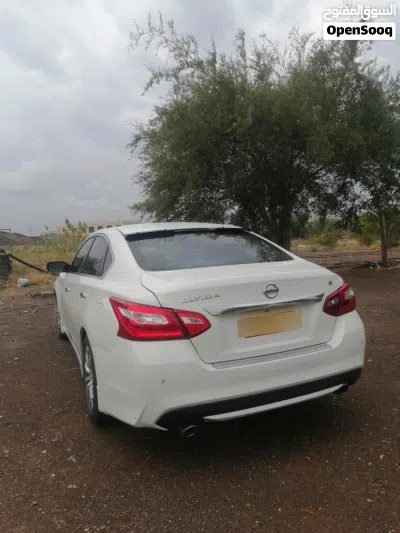 Nissan Altima S 3