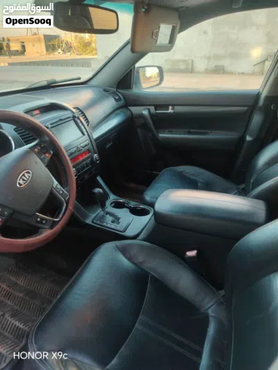 Kia Sorento SX Prestige AWD 4