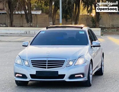 Mercedes Benz E-Class E 350 3