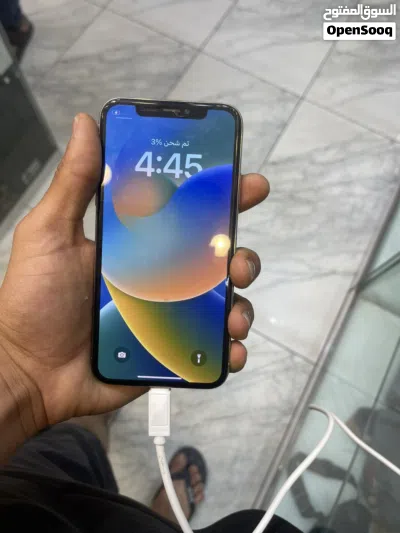 آيفون اكس عادي 2