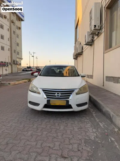 نيسان سنترا Standard 3