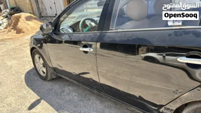 Kia Cerato Standard 2