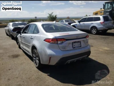 Toyota Corolla SE 2