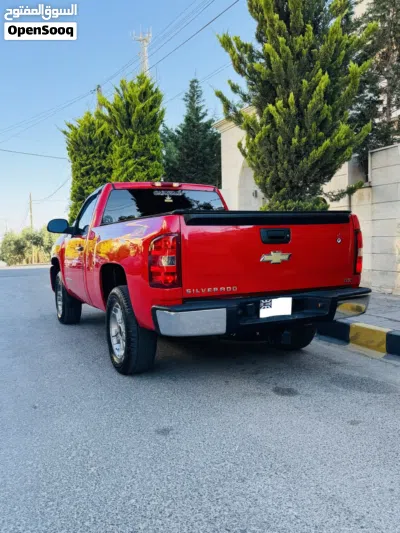 Chevrolet Silverado 1500 2