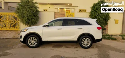 Kia Sorento EX 2