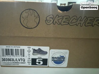 skechers new in box 4