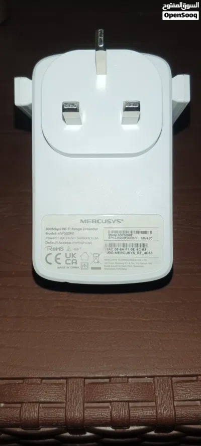 موزع ومقوي الشبكه من شركة MERCUSYS موديل MW300RE مستعمل 3