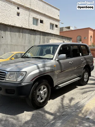 Toyota Land Cruiser GXR 3