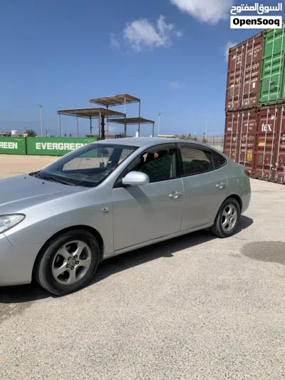 هيونداي افانتي SE 4