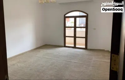شقة الايجار غير مفروشة في حي دمشق الدور التاني 3