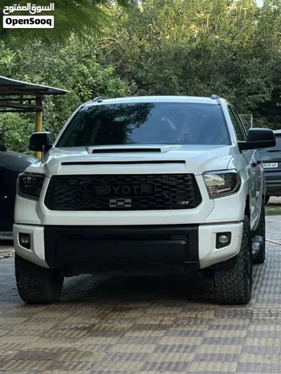 Toyota Tundra SR5 2