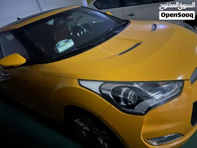 Hyundai Veloster Sport 4