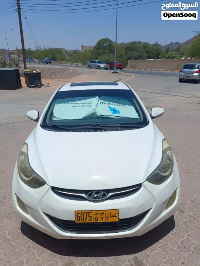 Hyundai Elantra GLS 3