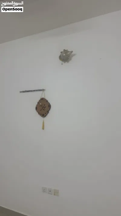 غرفة للإيجار في سوق الخوض 2