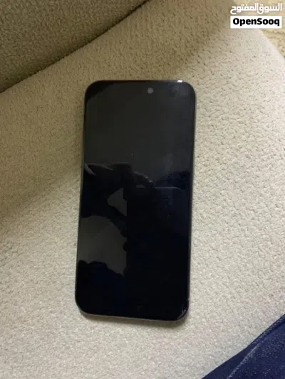 iPhone 15 pro max 2