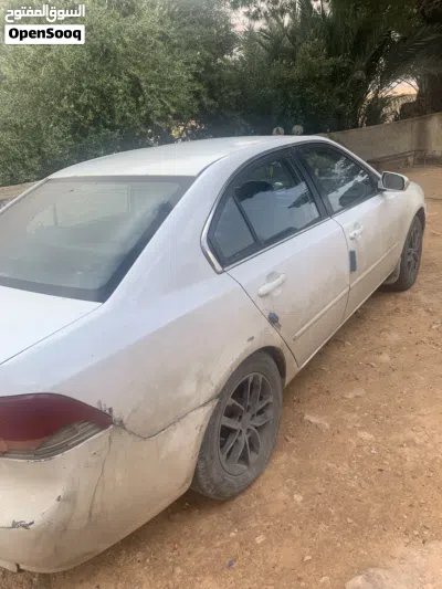 Kia Lotze 3